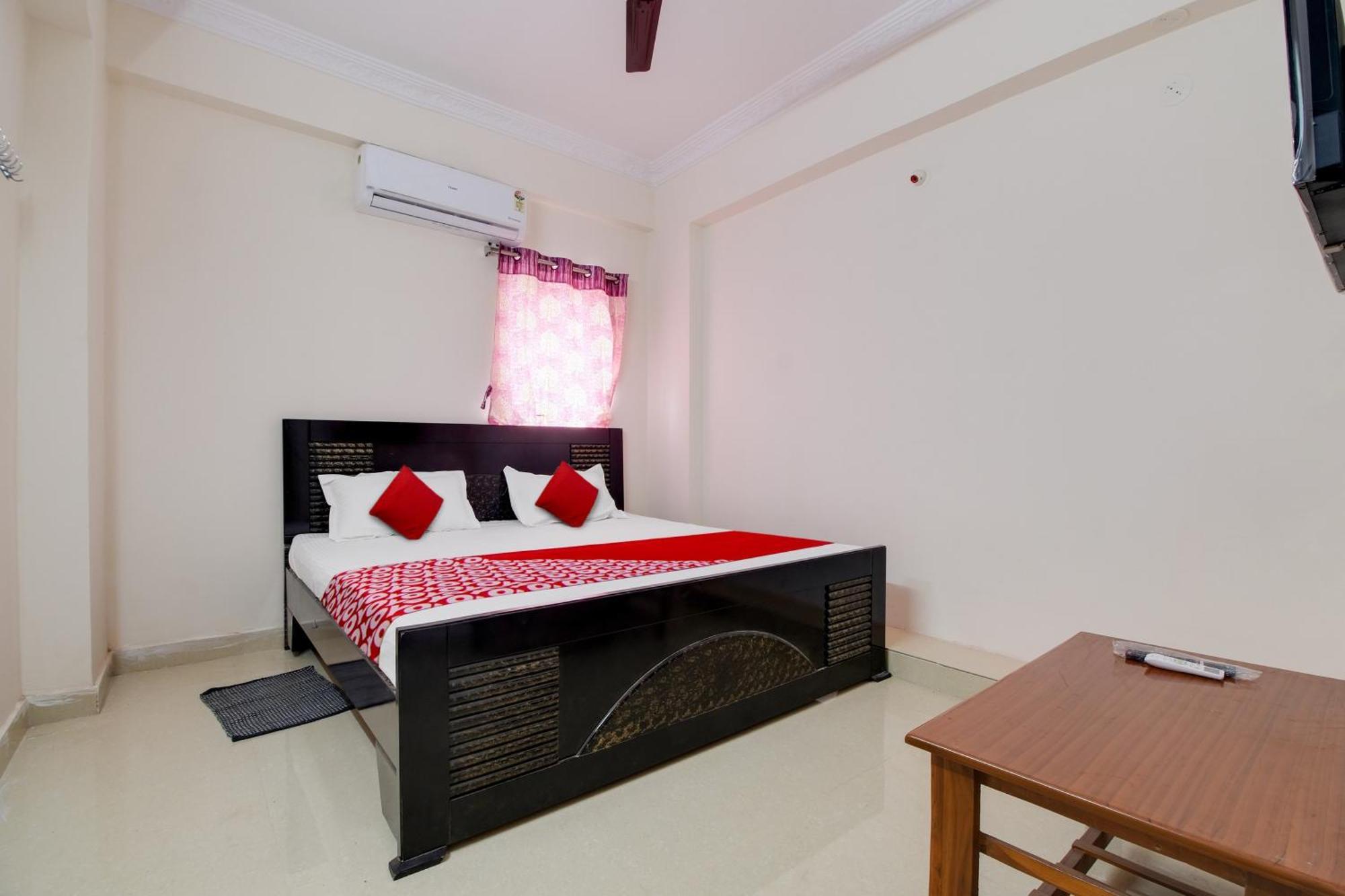 Hotel O Surya Prabha Kurmannapalem Exterior photo